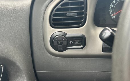 KIA Shuma II, 2002 год, 190 000 рублей, 12 фотография