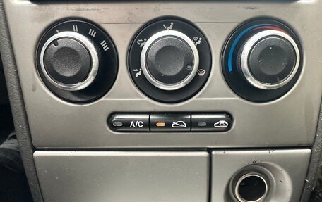 KIA Shuma II, 2002 год, 190 000 рублей, 13 фотография