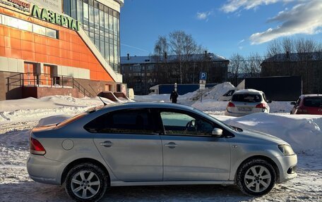 Volkswagen Polo VI (EU Market), 2011 год, 750 000 рублей, 5 фотография