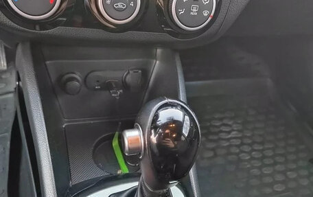 KIA Rio III рестайлинг, 2017 год, 1 205 000 рублей, 12 фотография