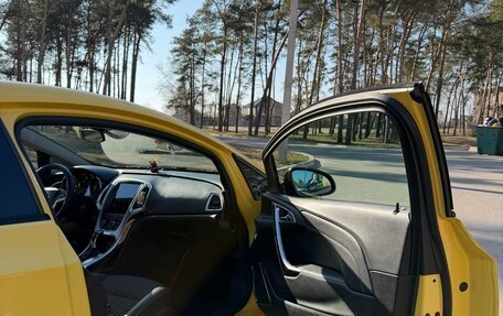 Opel Astra J, 2013 год, 920 000 рублей, 11 фотография