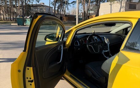 Opel Astra J, 2013 год, 920 000 рублей, 10 фотография