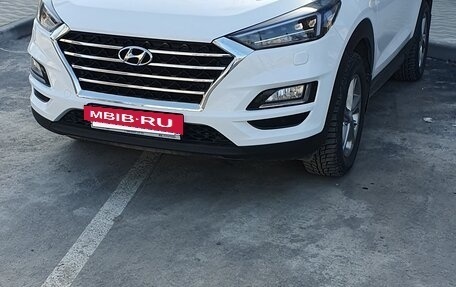 Hyundai Tucson III, 2019 год, 2 610 000 рублей, 2 фотография