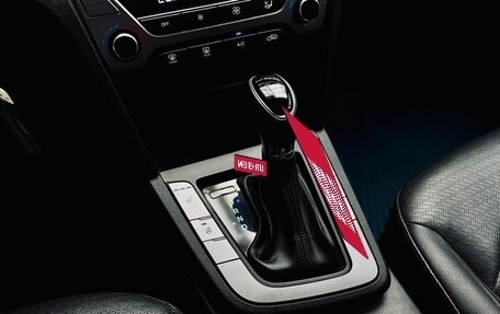 Hyundai Elantra VI рестайлинг, 2016 год, 1 530 000 рублей, 20 фотография