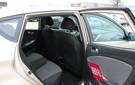 Hyundai Solaris II рестайлинг, 2012 год, 799 000 рублей, 16 фотография