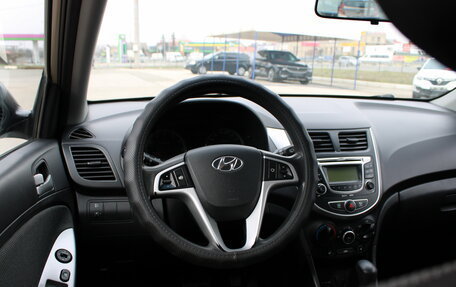 Hyundai Solaris II рестайлинг, 2012 год, 799 000 рублей, 25 фотография