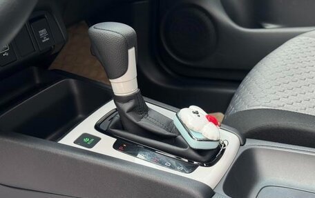 Honda Fit, 2022 год, 1 030 000 рублей, 13 фотография