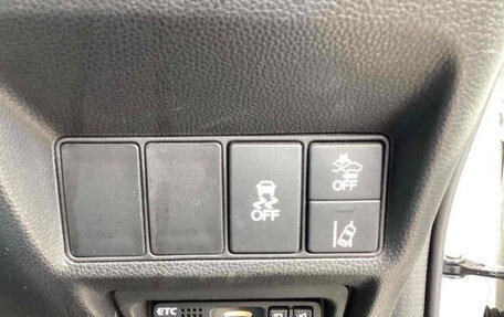 Honda Stepwgn IV, 2022 год, 1 880 000 рублей, 14 фотография