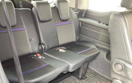 Honda Stepwgn IV, 2022 год, 1 880 000 рублей, 17 фотография