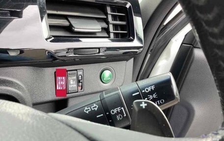 Honda Stepwgn IV, 2022 год, 1 880 000 рублей, 19 фотография