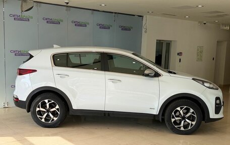 KIA Sportage IV рестайлинг, 2021 год, 1 820 000 рублей, 4 фотография