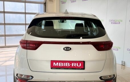 KIA Sportage IV рестайлинг, 2021 год, 1 820 000 рублей, 6 фотография