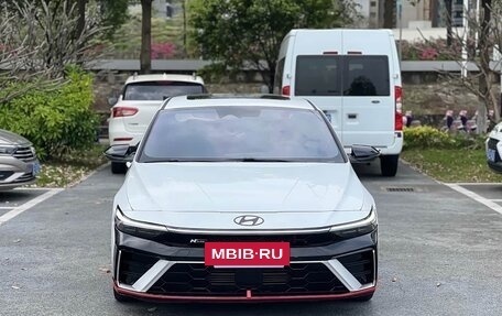 Hyundai Elantra, 2023 год, 1 420 325 рублей, 2 фотография
