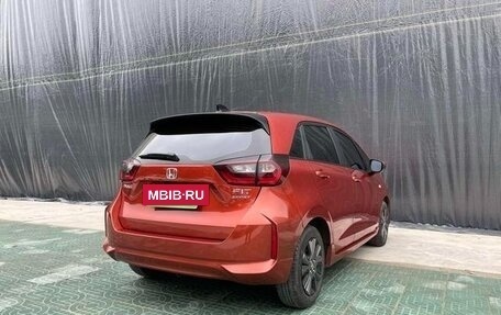 Honda Fit, 2022 год, 1 030 000 рублей, 4 фотография