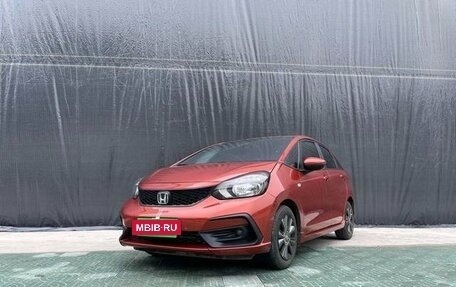 Honda Fit, 2022 год, 1 030 000 рублей, 2 фотография