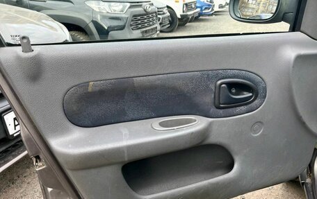 Renault Clio III, 2001 год, 149 000 рублей, 7 фотография