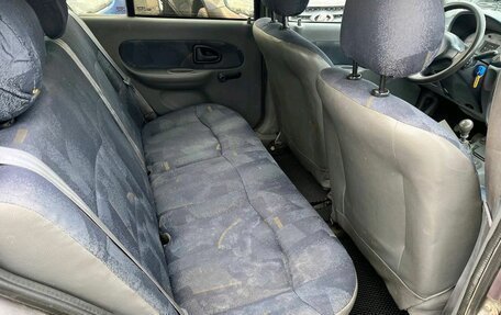 Renault Clio III, 2001 год, 149 000 рублей, 11 фотография