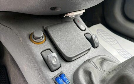 Renault Clio III, 2001 год, 149 000 рублей, 13 фотография