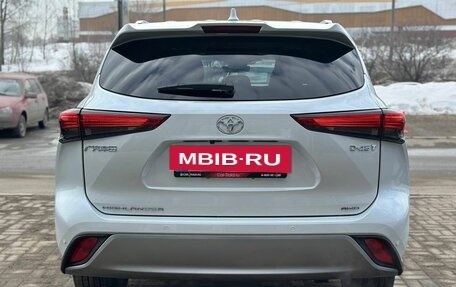 Toyota Highlander, 2026 год, 5 700 000 рублей, 6 фотография