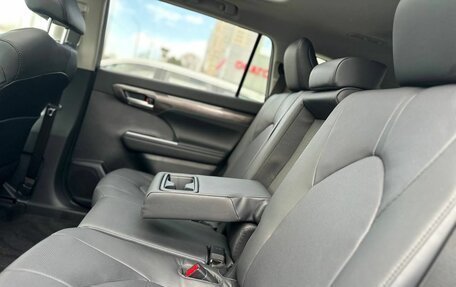 Toyota Highlander, 2026 год, 5 700 000 рублей, 19 фотография