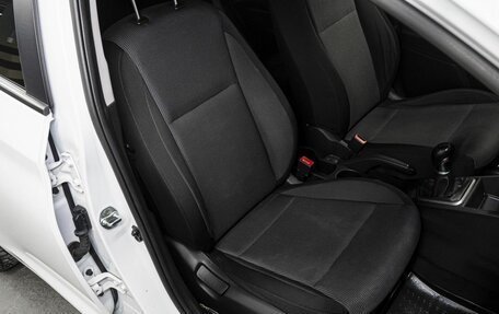 Hyundai Solaris II рестайлинг, 2017 год, 899 000 рублей, 16 фотография