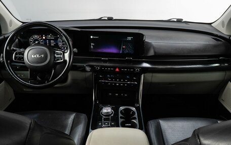 KIA Carnival, 2022 год, 5 049 000 рублей, 22 фотография