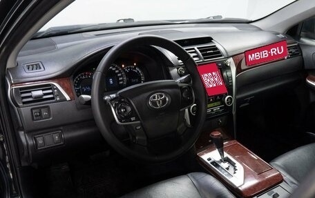 Toyota Camry, 2013 год, 1 579 000 рублей, 10 фотография