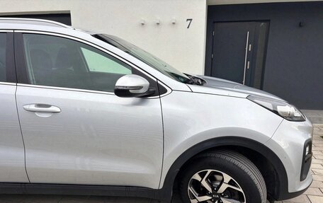 KIA Sportage IV рестайлинг, 2020 год, 1 638 000 рублей, 10 фотография