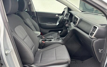 KIA Sportage IV рестайлинг, 2020 год, 1 638 000 рублей, 31 фотография