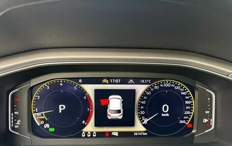 Volkswagen T-Roc I, 2022 год, 1 895 000 рублей, 15 фотография