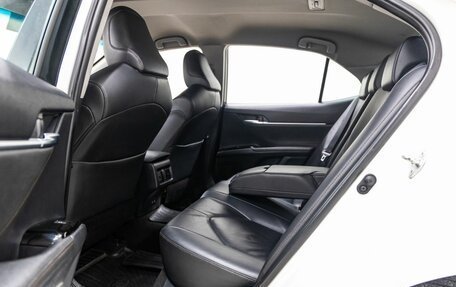 Toyota Camry, 2019 год, 1 938 000 рублей, 37 фотография