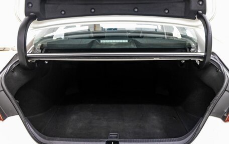 Toyota Camry, 2019 год, 1 938 000 рублей, 38 фотография