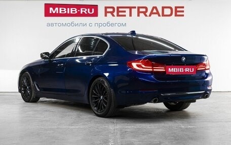BMW 5 серия, 2017 год, 2 750 000 рублей, 8 фотография
