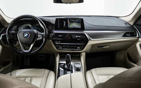 BMW 5 серия, 2017 год, 2 750 000 рублей, 18 фотография