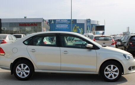 Volkswagen Polo VI (EU Market), 2012 год, 819 000 рублей, 3 фотография