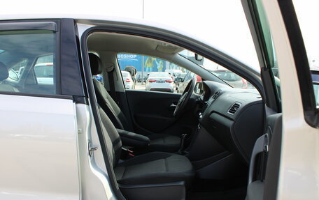 Volkswagen Polo VI (EU Market), 2012 год, 819 000 рублей, 17 фотография