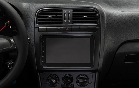 Volkswagen Polo VI (EU Market), 2016 год, 850 000 рублей, 19 фотография