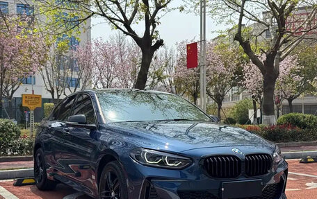 BMW 1 серия, 2022 год, 1 380 000 рублей, 3 фотография