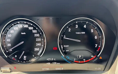 BMW 1 серия, 2022 год, 1 380 000 рублей, 10 фотография