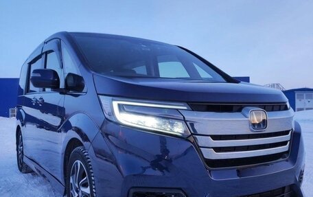 Honda Stepwgn IV, 2021 год, 1 905 000 рублей, 2 фотография