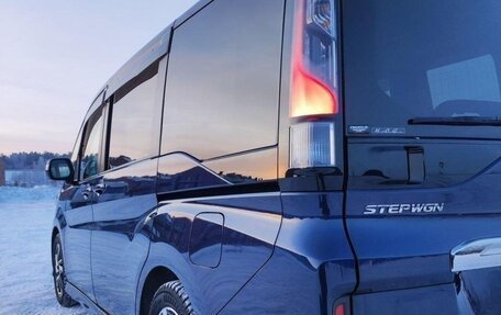 Honda Stepwgn IV, 2021 год, 1 905 000 рублей, 3 фотография
