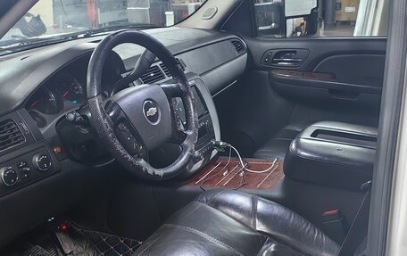 Chevrolet Tahoe III, 2008 год, 1 700 000 рублей, 3 фотография