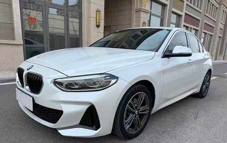BMW 1 серия, 2022 год, 1 743 000 рублей, 4 фотография