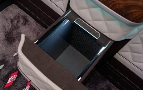 Mercedes-Benz V-Класс, 2024 год, 45 700 000 рублей, 12 фотография