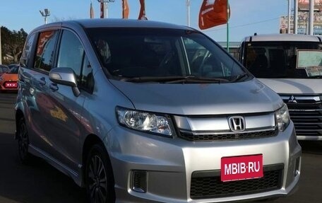 Honda Freed I, 2016 год, 925 000 рублей, 1 фотография