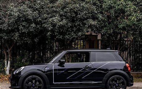 MINI Countryman II (F60), 2023 год, 3 160 000 рублей, 2 фотография