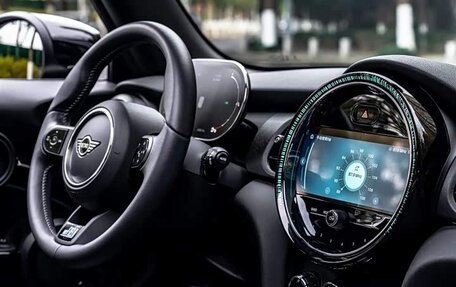 MINI Countryman II (F60), 2023 год, 3 160 000 рублей, 10 фотография