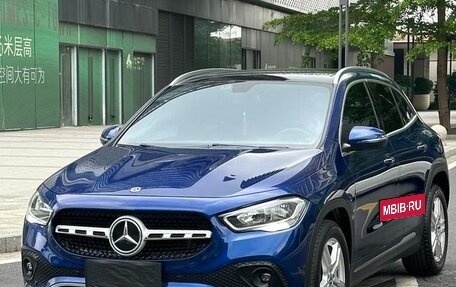 Mercedes-Benz GLA, 2022 год, 2 130 000 рублей, 2 фотография