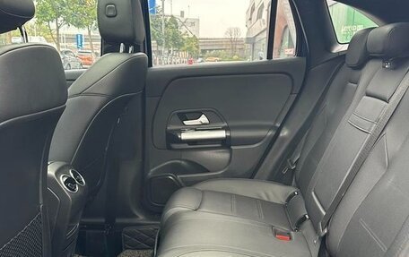 Mercedes-Benz GLA, 2022 год, 2 130 000 рублей, 15 фотография