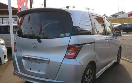 Honda Freed I, 2016 год, 925 000 рублей, 5 фотография